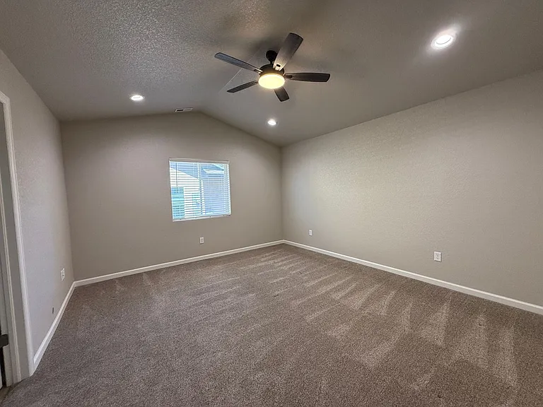 153 S Stardust Cir — Photo 7