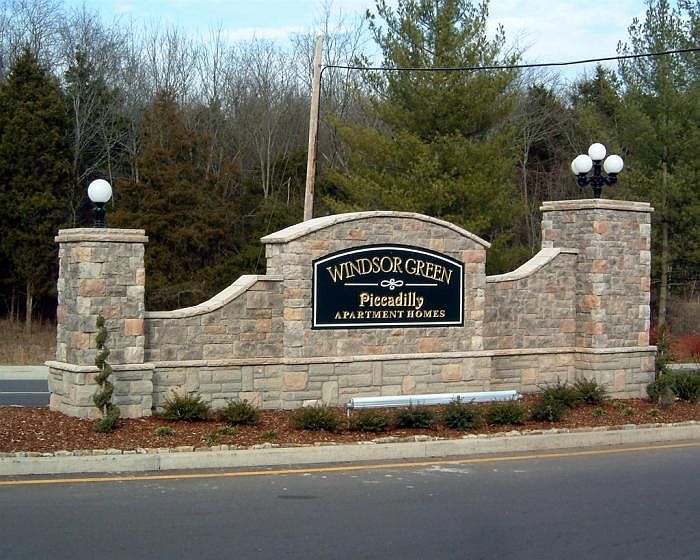 2nd image of 126 Canton Ct