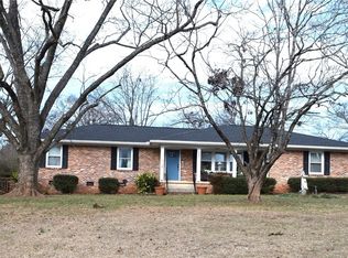 543 Drayton Cir, Anderson, SC 29621
