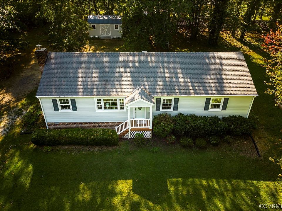 1st image of 2437 E Deerpath Dr