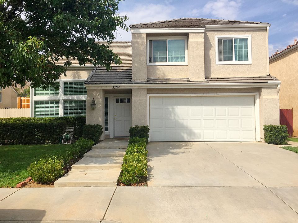 1st image of 23734 Bouquet Canyon Pl