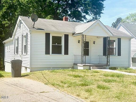 2nd image of 602 Coggeshall St