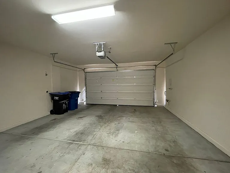 2124 Del Aqua Ave — Photo 31