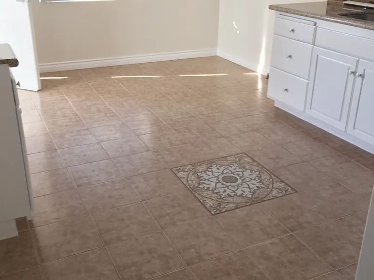 8535 Stewart And Gray Rd — Photo 5