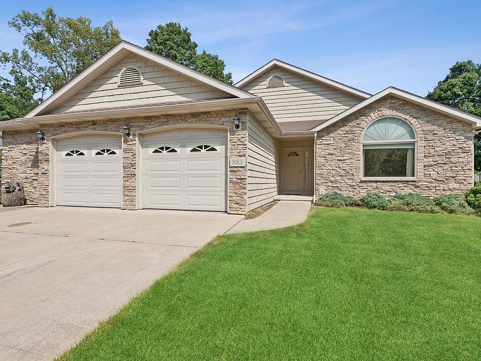1st image of 883 Hemingway Trl