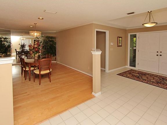 4th image of 3324 Westmoreland Dr