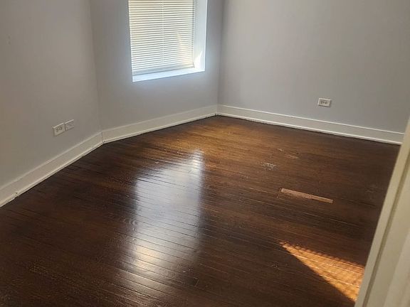 4th image of 4343-45 S Michigan Ave #4345-3S