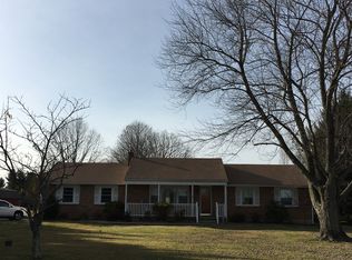 177 Oak Summit Rd, Pittstown, NJ 08867