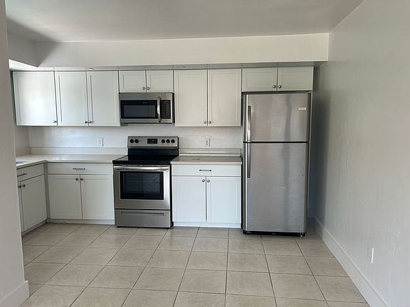 3rd image of 4708 SE 5th Pl
