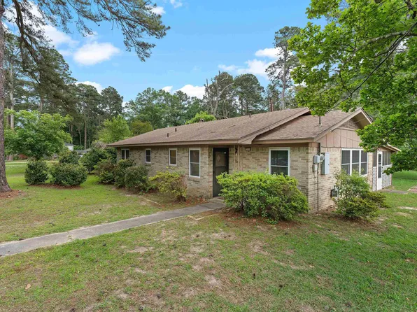 3500 Fitzgerald St, Marshall, TX 75672