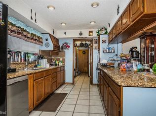 2203 Harvill Ln, Lithia, FL 33547