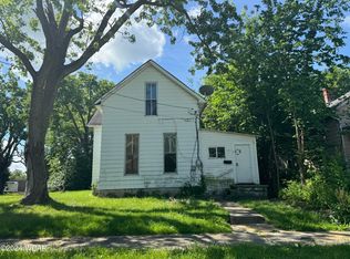 993 W Eureka St, Lima, OH 45801