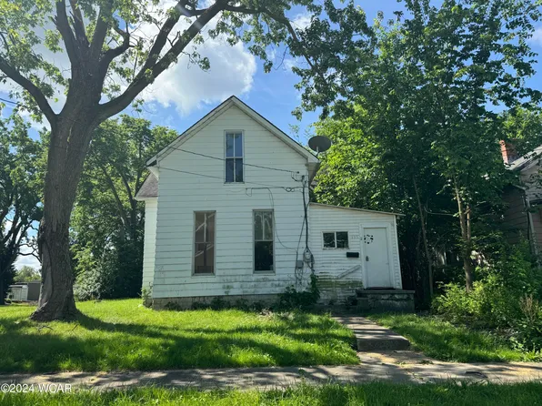 993 W Eureka St, Lima, OH 45801