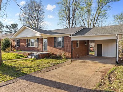 1423 E 2nd St, Tuscumbia, AL, 35674