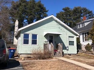 1384 Sassaquin Ave, New Bedford, MA 02745