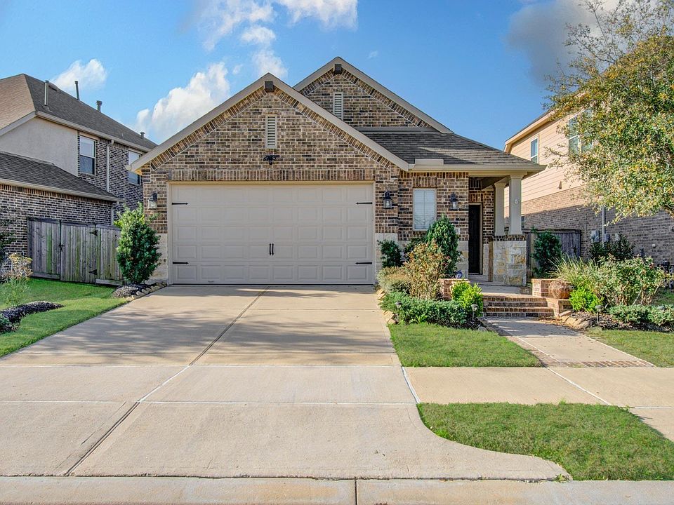 1st image of 19743 Shinnery Ridge Ct