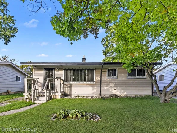 5916 Susan St, Flint, MI 48505