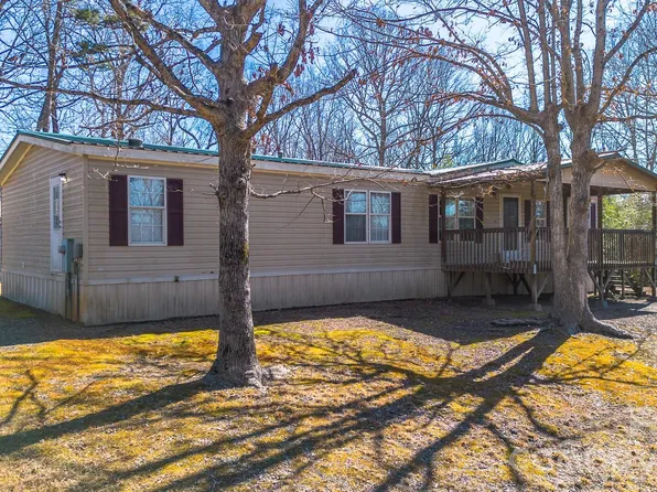 8636 County Line Rd, Hickory, NC 28602