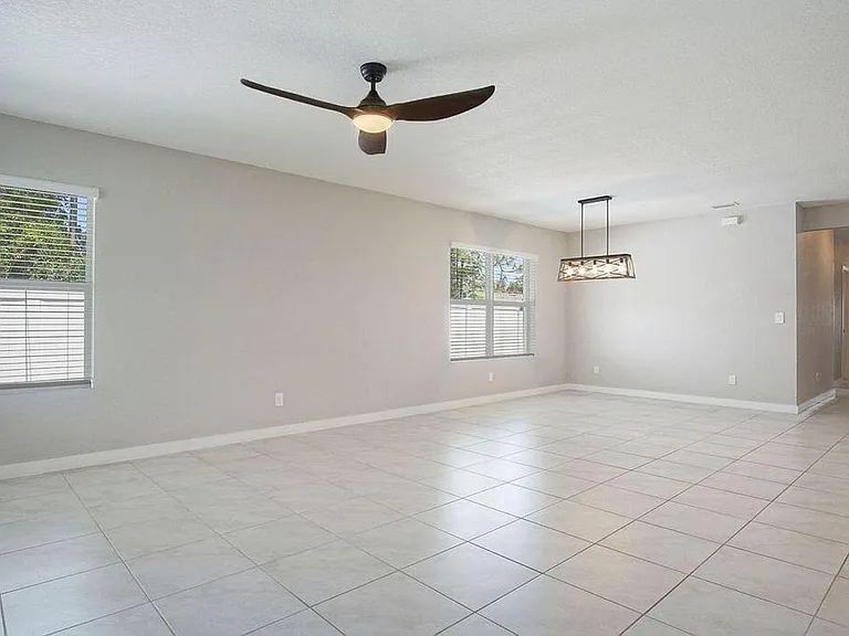 3909 SE Lee St — Photo 6