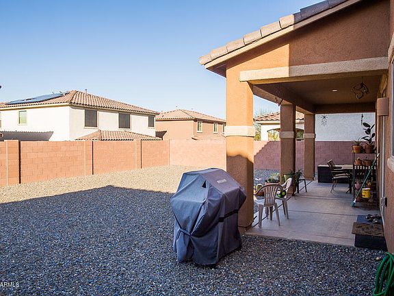 2nd image of 620 W Calle Sombra Linda