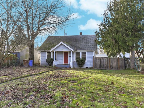 3rd image of 4632 Tacoma Ave S