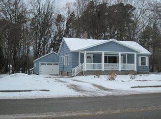 932 S Mears Ave, Whitehall, MI 49461