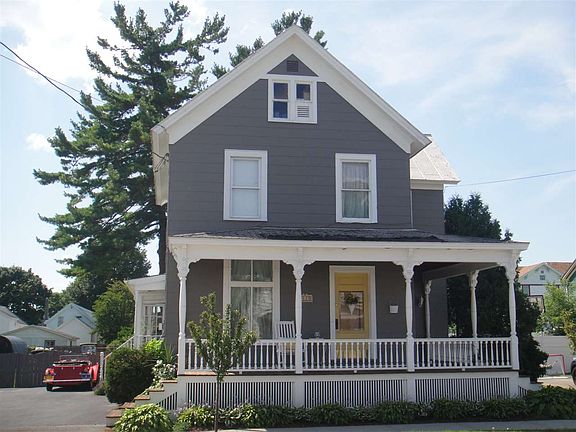 2nd image of 513 Paterson St