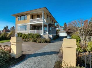10670 Marine View Dr SW, Seattle, WA 98146