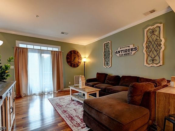 2nd image of 102 River Pl