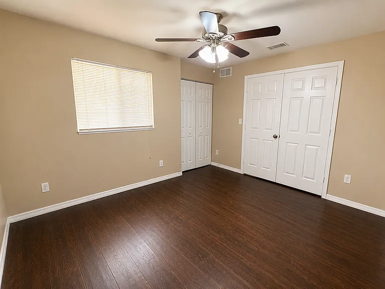 346 Bell Blvd S — Photo 10