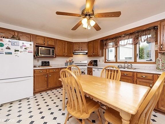 04_4001Wildwood_5_Kitchen_LowRes