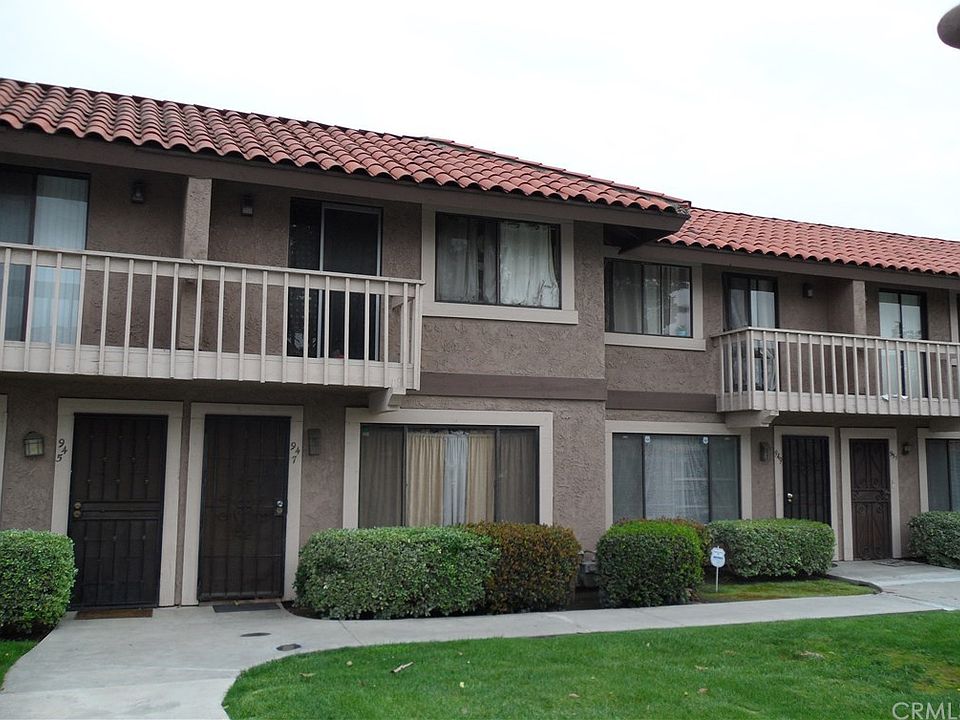 1st image of 947 Willow Ave