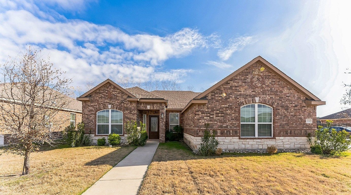 2010 Autumn Dr, Glenn Heights, TX 75154 | Zillow