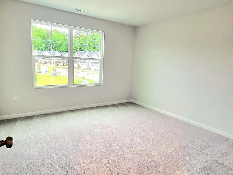 175 Tumbling Rock Way — Photo 16