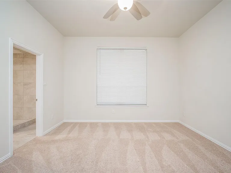 1634 Ryon Falls Dr — Photo 24