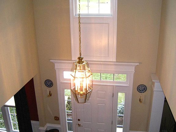 2 story Entryway