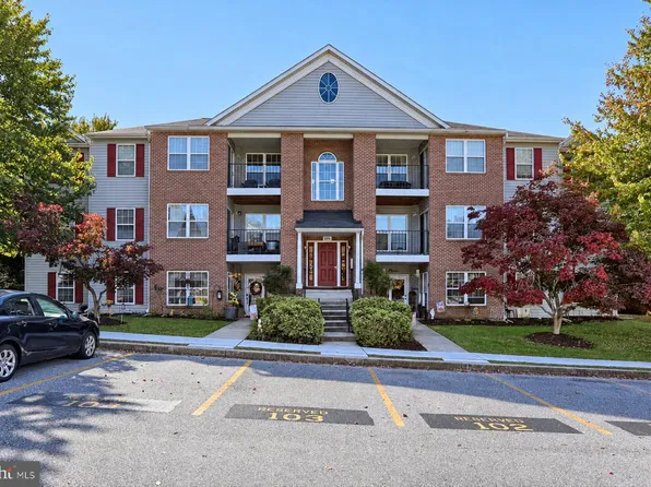 3815 Sunnyfield Ct APT 1C, Hampstead, MD 21074