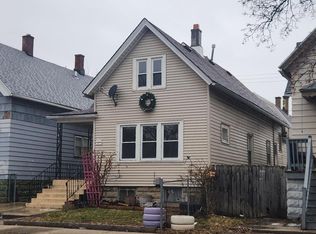 1821 S Pearl St #A, Milwaukee, WI 53204