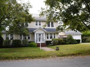 17 Saltonstall Rd, Medford, MA 02155