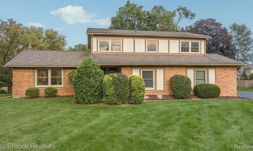 5301 Franklin Ridge Cir, West Bloomfield, MI 48322 Zillow
