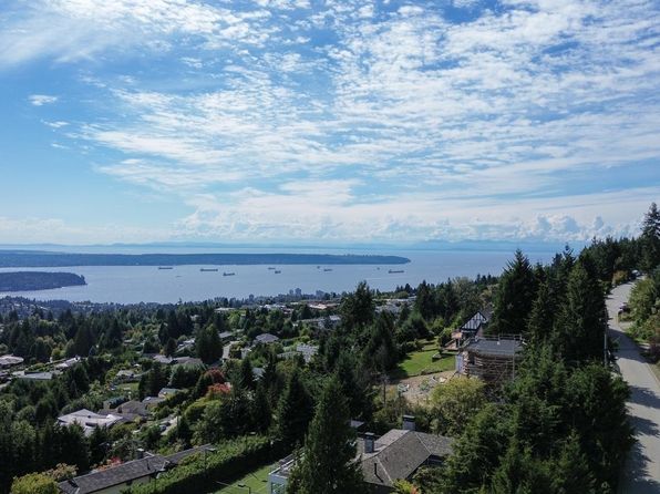 4 bedroom rental in West Vancouver — photo 36