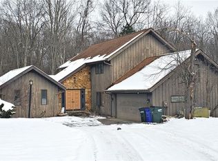 7969 State Route 305, Hiram, OH