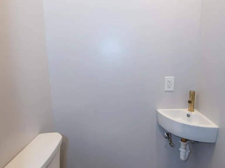 1512 S Beulah St — Photo 9