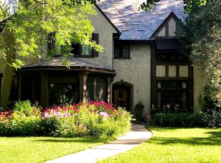 1665 Summit Ave, Saint Paul, MN 55105