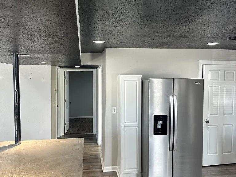600A Sara St #1 — Photo 9