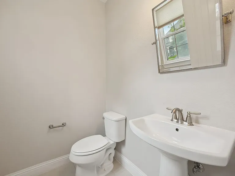 9814 Gristmill Ln — Photo 8