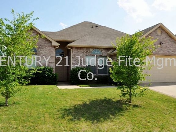 Welcome to 3034 Morning Dove!