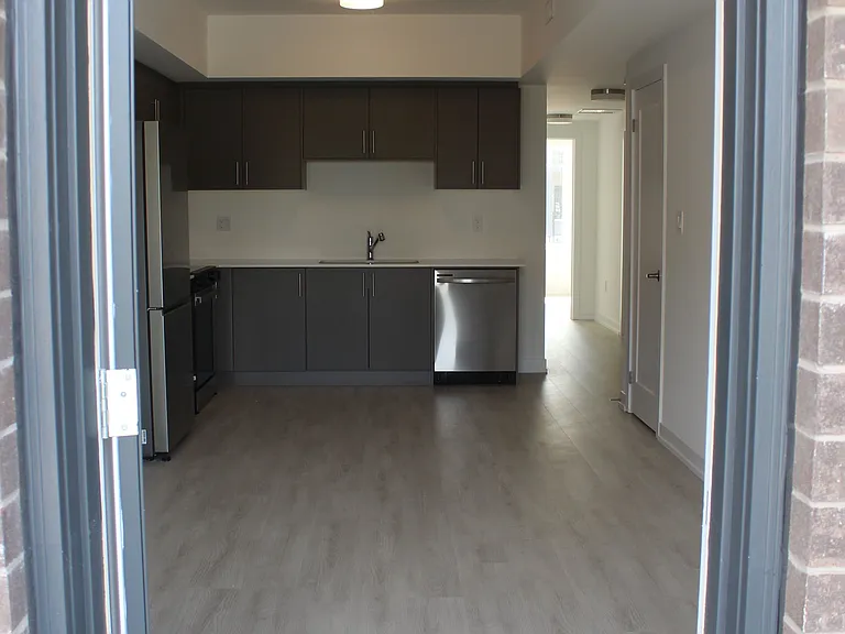 42 Lowes Rd W #60 — Photo 3
