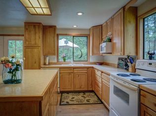 21057 N Fir Ln, Rathdrum, ID 83858