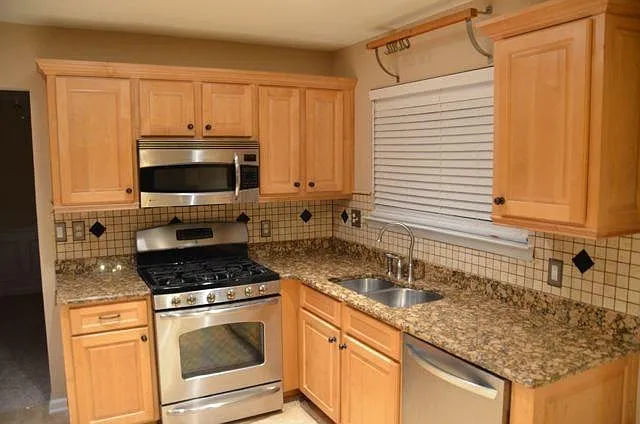 Crabapple Lake Cir — Photo 1